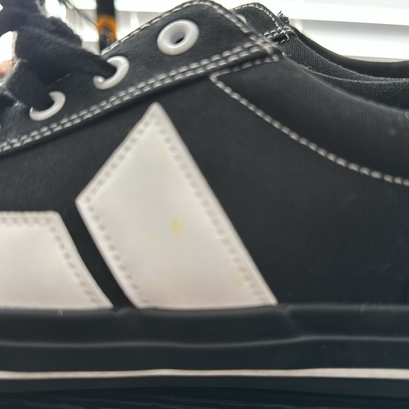 Macbeth Mens Elliot US 8. black / white - Worn once. (no box) - Picture 7 of 7